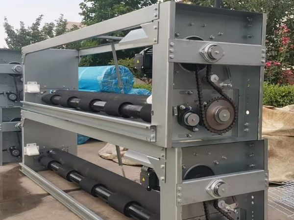 高鋅板自動清糞機